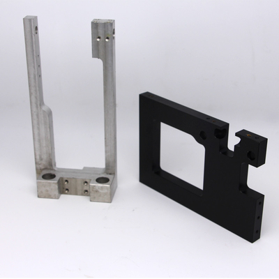 Uitdrijving CNC die de Delen Aangepaste Legering van het Groottealuminium Shell machinaal bewerken